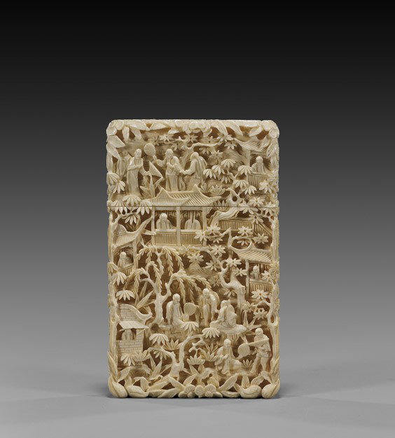 ANTIQUE CHINESE IVORY CARD CASE: ANTIQUE CHINESE IVORY CARD CASE Very elaborately carved, antique Chinese Export ivory calling card case: with typical figural and landscape design, depicting men gathered in a courtyard amid weeping w