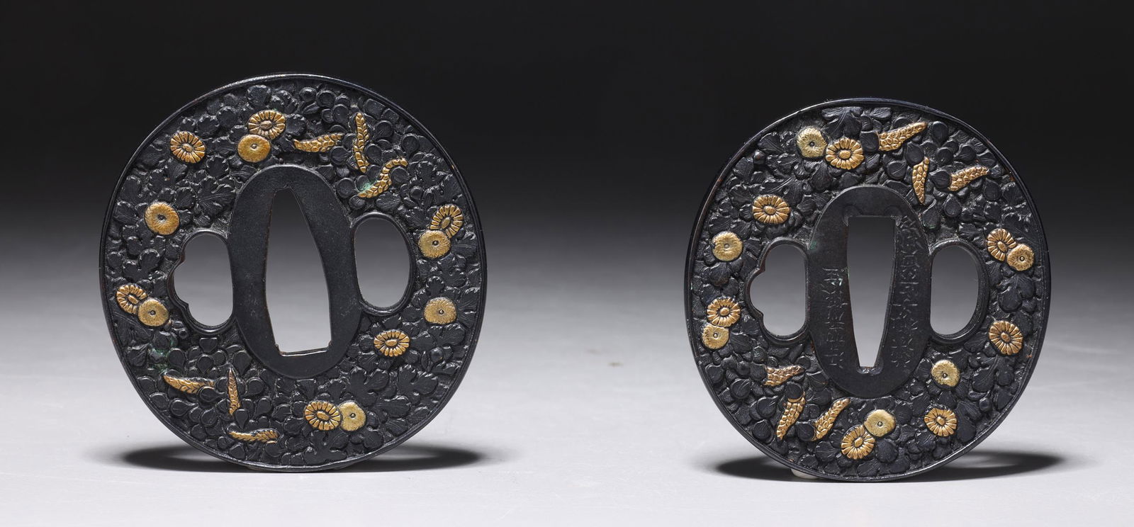 Japanese Edo Period Iron Daisho Shakudo Pair of Tsuba for a Daisho (1 of 4)