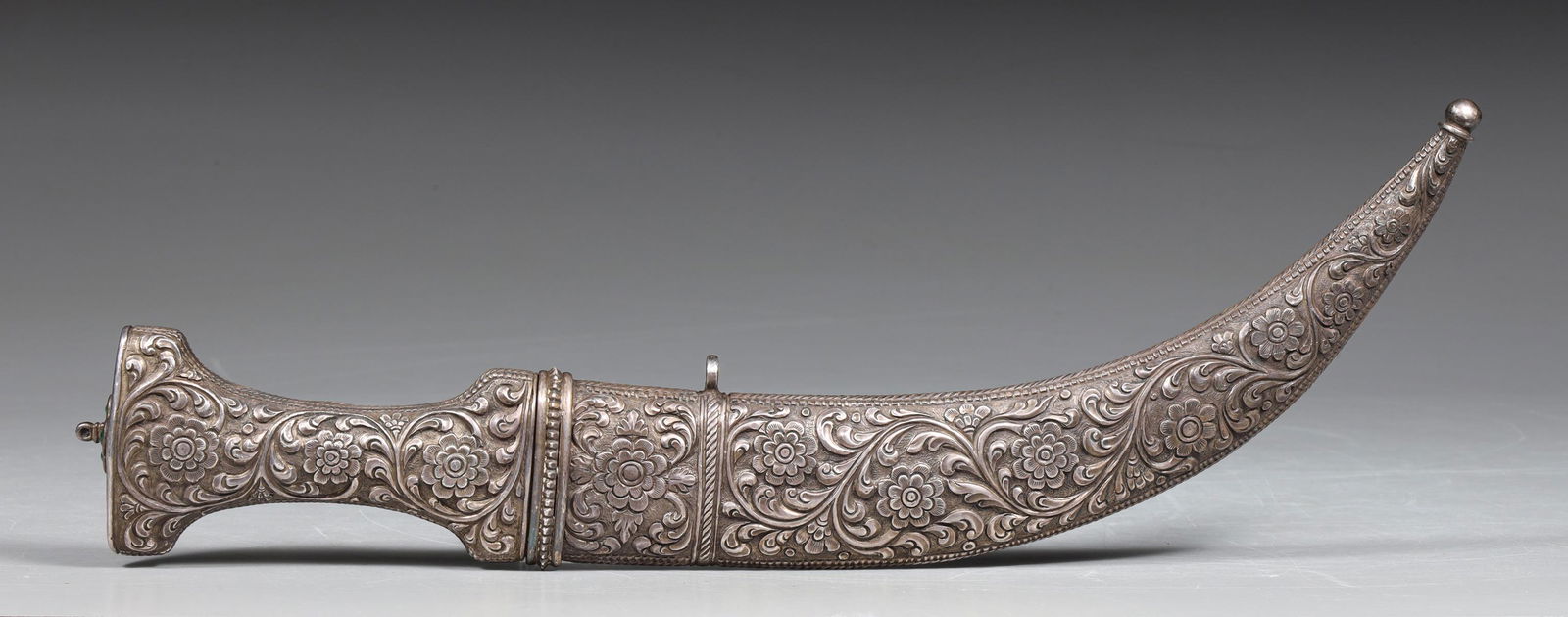 Antique Indo-Persian Silver Repousse Jambiya Dagger (1 of 3)