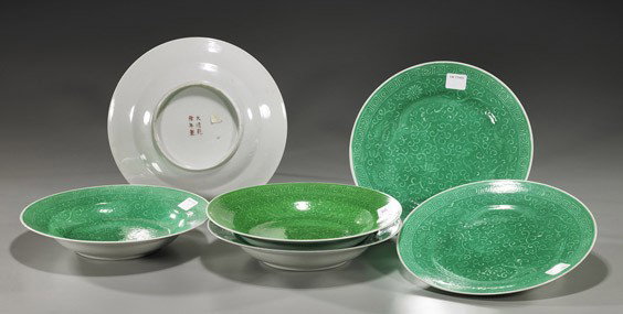 Set of 5 Chinese Green Glazed Porcelain Plates: Set of 5 Chinese Green Glazed Porcelain Plates Set of 5, Chinese Guangxu-style green glazed porcelain plates; each with slip decoration of hydra and florals, 6-character marks to each; D: 9" (each)