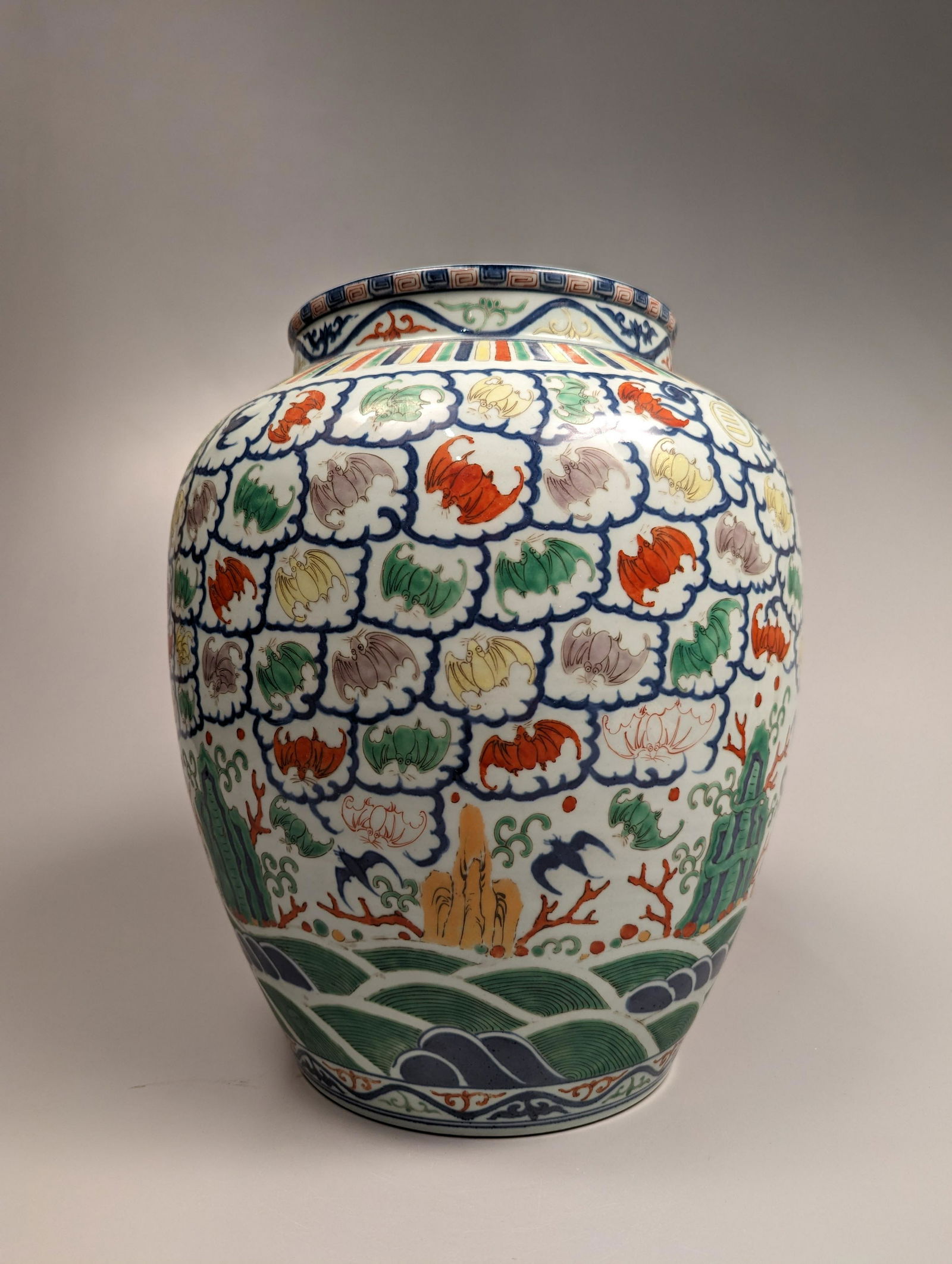 Wanli-Style Wucai Enameled Bat Jar (1 of 3)
