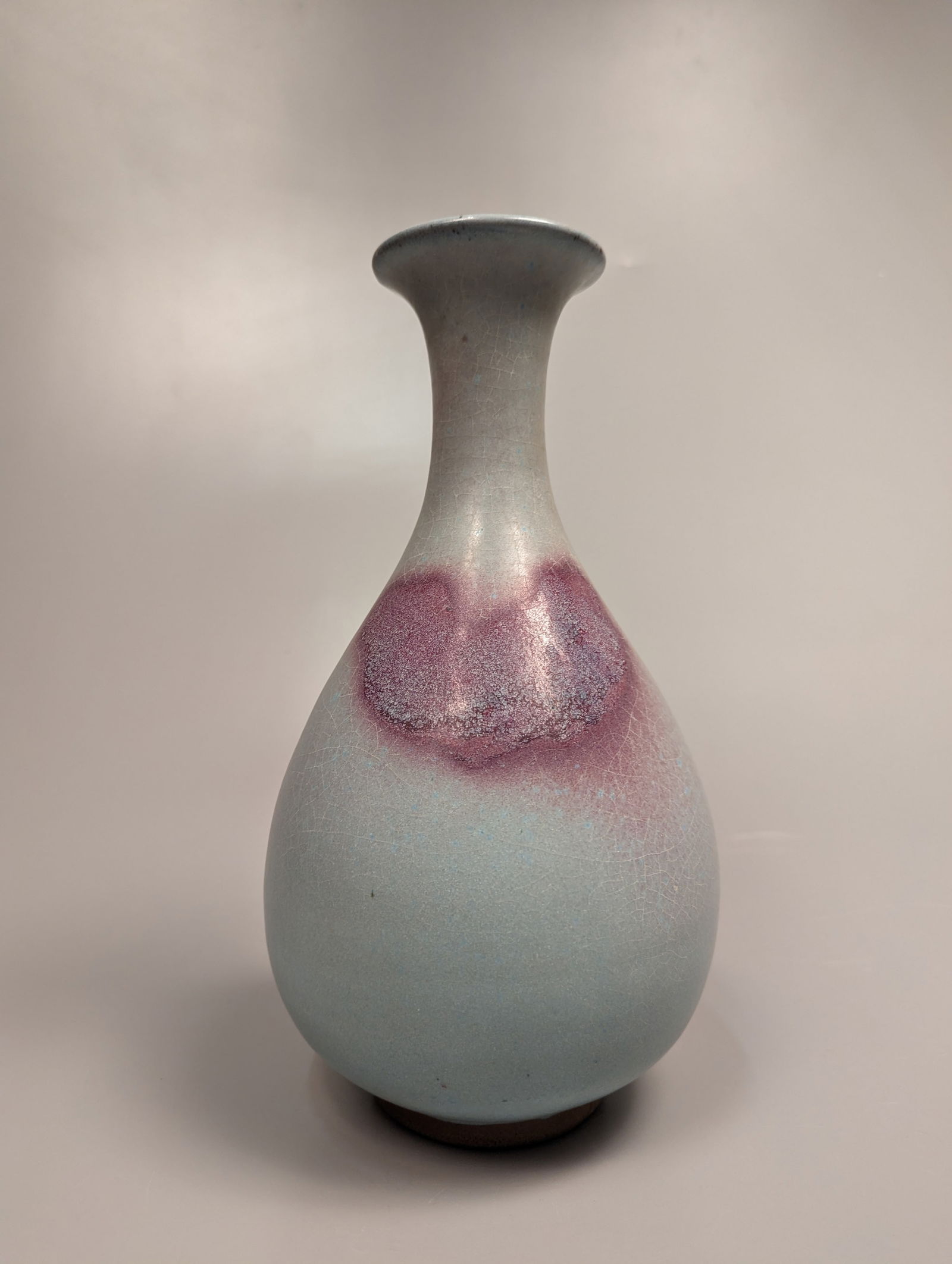 Fine Song-Style Jun Yuhu Vase (1 of 3)