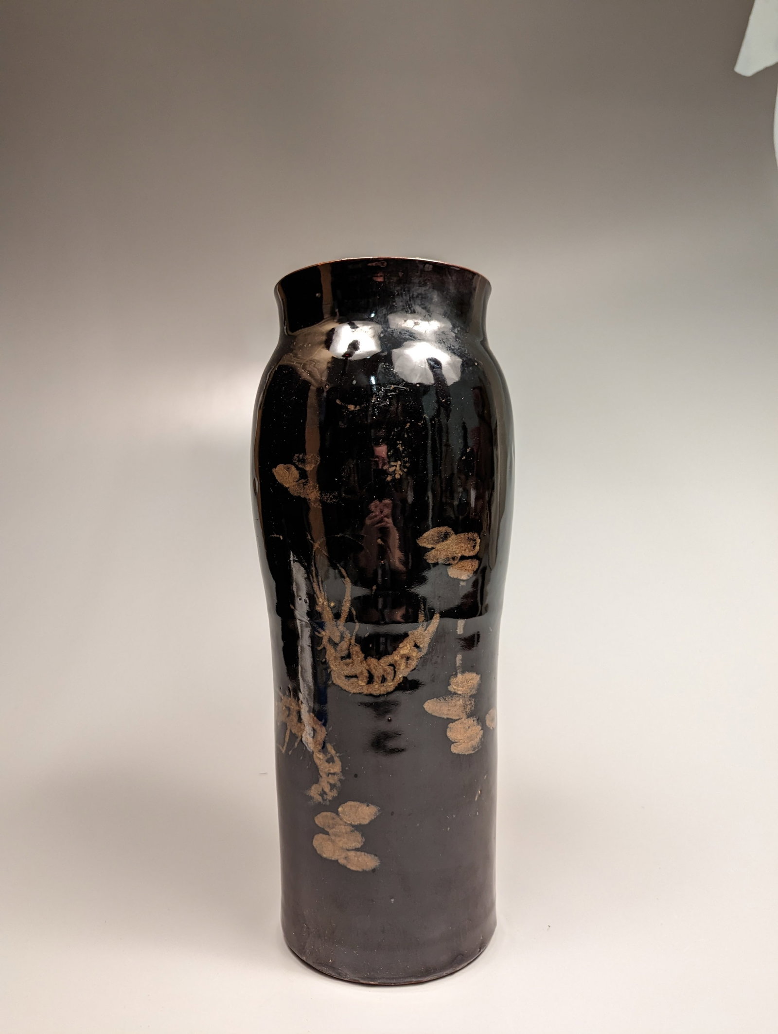 Song/Jin-Style Henan Glaze Pottery Sleeve Vase: Tall Chinese Song/Jin-style black henan glazed pottery sleeve vase; with brown slip design of swimming prawns; usual wear; H: 14 1/2" (approx.)