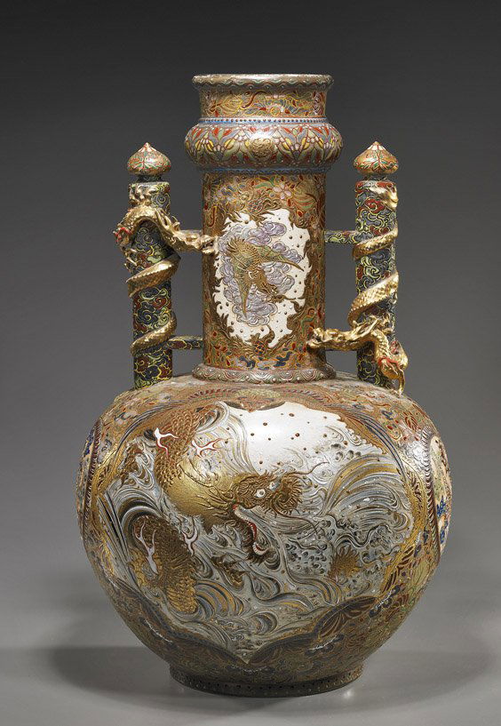 Large Japanese Satsuma/Kyoto Ware Urn