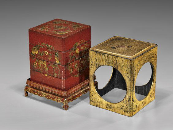 ANTIQUE LACQUER BOX ON STAND: 漆地花果紋多層餐盒 ANTIQUE CHINESE LACQUER BOX ON STANDVery unusual and antique, Chinese sectional lacquer box set on stand; the four-stacked inte