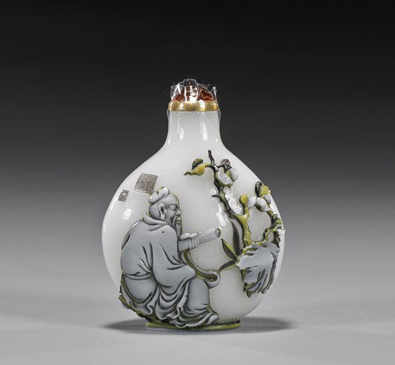 Chinese Triple Overlay Glass Snuff Bottle: Chinese Triple Overlay Glass Snuff BottleChinese carved triple overlay glass snuff bottle; with detailed designs of seated scholars front and back in white yellow and aubergine on "milk" white ground,