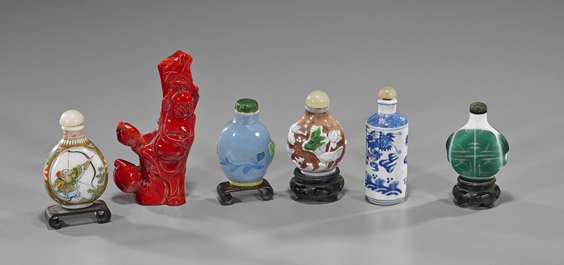 Group of 5 Chinese Snuff Bottles & Coral Carving: Group of 5 Chinese Snuff Bottles & Coral CarvingGroup of 5 Chinese snuff bottles: enameled "milk" glass with figure shooting a bow and arrow, calligraphy to verso; 2 multicolor overlay glass: with flo