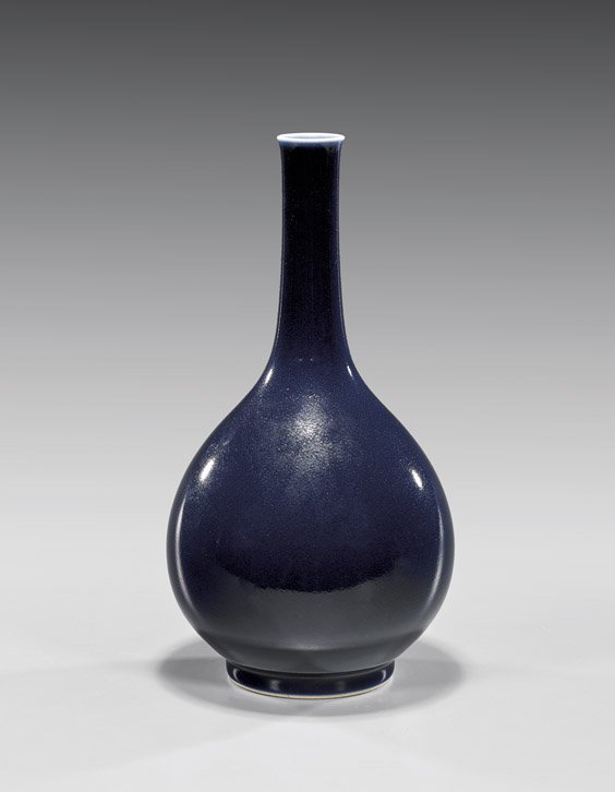 ANTIQUE COBALT BLUE MONOCHROME BOTTLE VASE