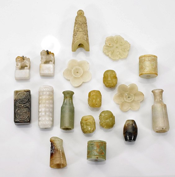 Eighteen Chinese Carved Jades: Beads, Buttons &: Eighteen Chinese Carved Jades: Beads, Buttons & Pendants Group of Eighteen small Chinese carved archaistic jades, including: belt buckle with two Shou; three floral buttons; four Buddhist head beads; 