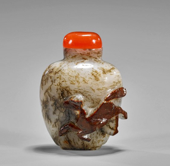 Carved Cameo Agate Snuff Bottle (1 of 1)