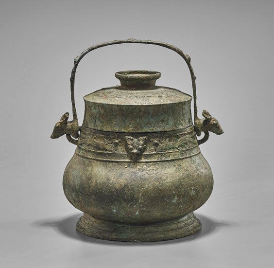 Western Zhou-Style Bronze Beer Yu Vessel (1 of 2)