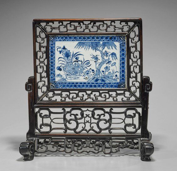 Chinese Blue & White Tablescreen (1 of 1)