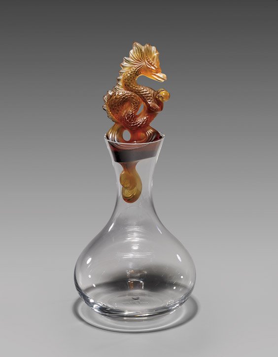 LALIQUE CRYSTAL GLASS DECANTER (1 of 2)