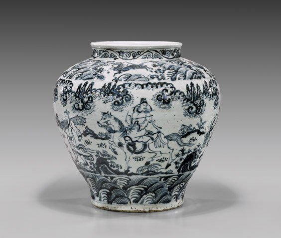 MASSIVE BLUE & WHITE PORCELAIN JAR (1 of 5)