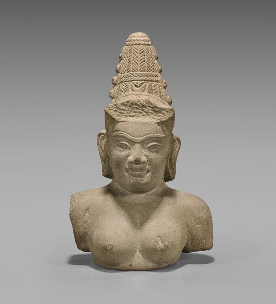 ANTIQUE KHMER SANDSTONE BUST (1 of 2)
