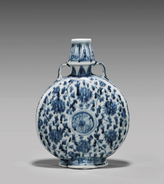 MING DYNASTY BLUE & WHITE MOON FLASK (1 of 2)