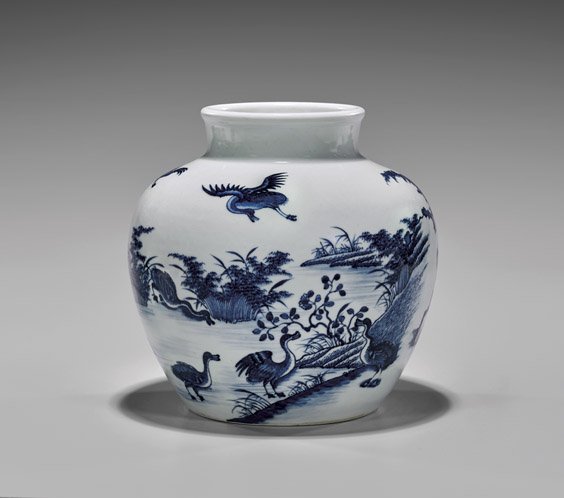 YONGZHENG PERIOD BLUE & WHITE PORCELAIN VASE (1 of 3)