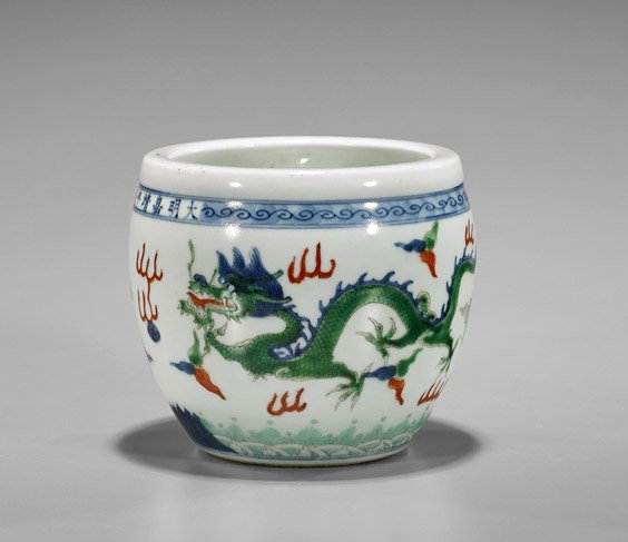 Small Antique Jiaqing-Style Flowerpot (1 of 3)
