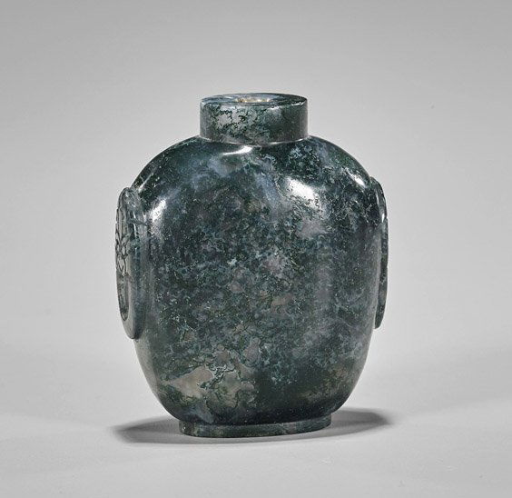 Finely Hollowed Moss Agate Snuff Bottle (1 of 2)