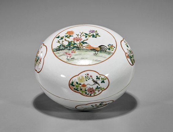 Chinese Enameled Porcelain Box (1 of 2)