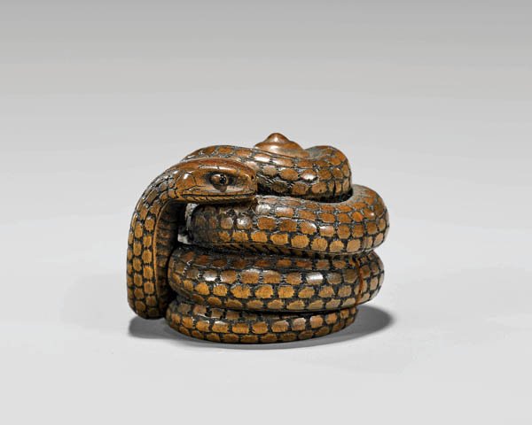 ANTIQUE CARVED WOOD NETSUKE: Snake (1 of 3)