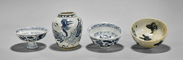 Group of Eight Chinese Porcelains (1 of 6)