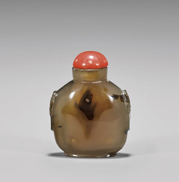 Antique Chalcedony Agate Snuff Bottle (1 of 2)