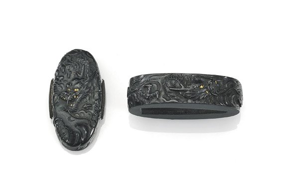 FINE TWO-PIECE ANTIQUE JAPANESE FUCHI KASHIRA SET: (1 of 2)