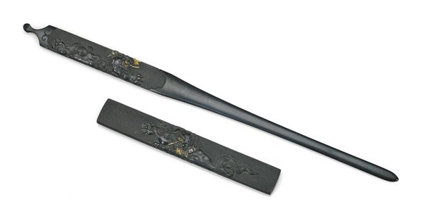 ANTIQUE JAPANESE SHAKUDO KOZUKA & KOGAI ENSUITE (1 of 3)