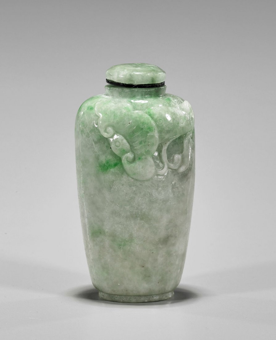 Chinese Carved Jadeite Snuff Bottle: Lingzhi (1 of 1)