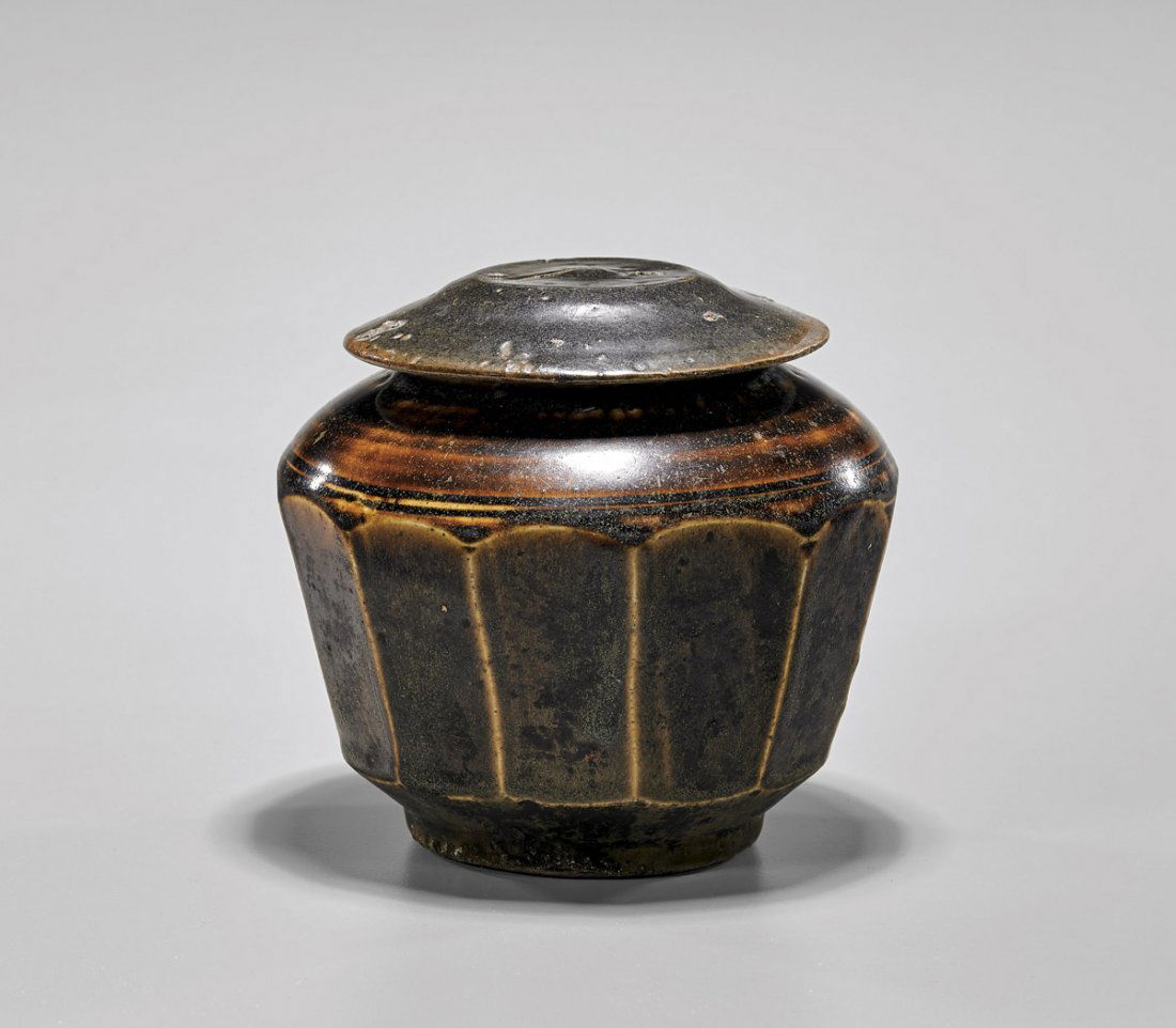 SONG/JIN DYNASTY BROWN GLAZED FACETED JAR (1 of 2)