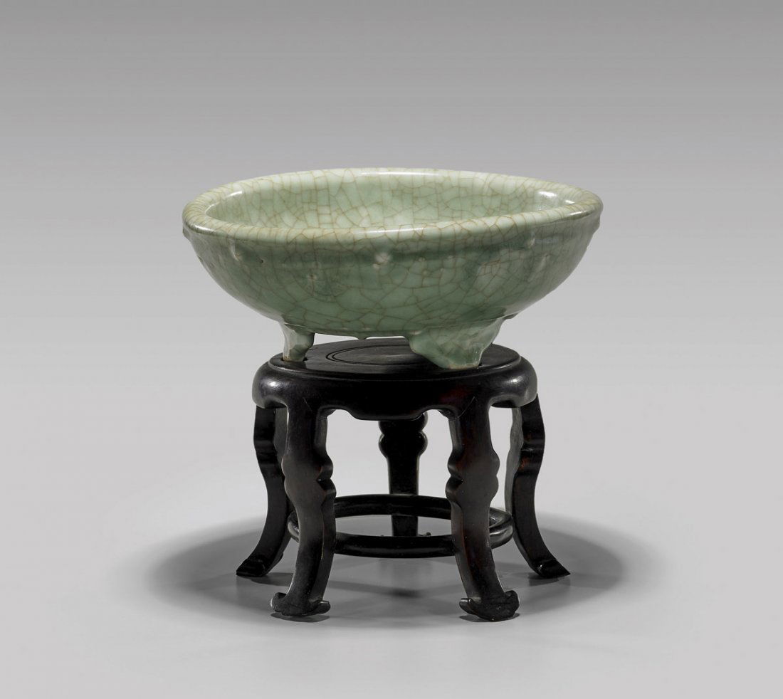 ANTIQUE CELADON CRACKLE NARCISSUS BOWL (1 of 3)