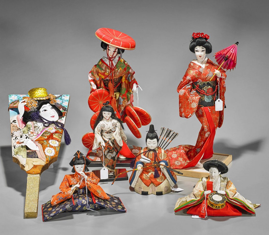 Six Japanese Porcelain & Silk Dolls & Hagoita Paddle (1 of 1)