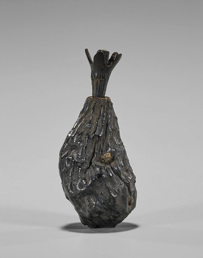Unusual Dried Fig Snuff Bottle (1 of 1)