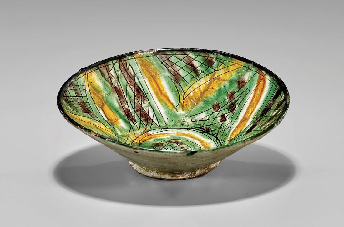 ANTIQUE PERSIAN IMITATING CHINESE POTTERY BOWL (1 of 3)