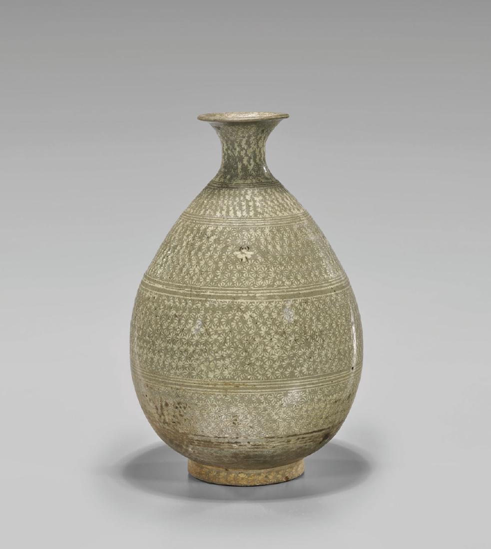 ANTIQUE KOREAN INLAID BUNCHEONG WARE VASE (1 of 2)
