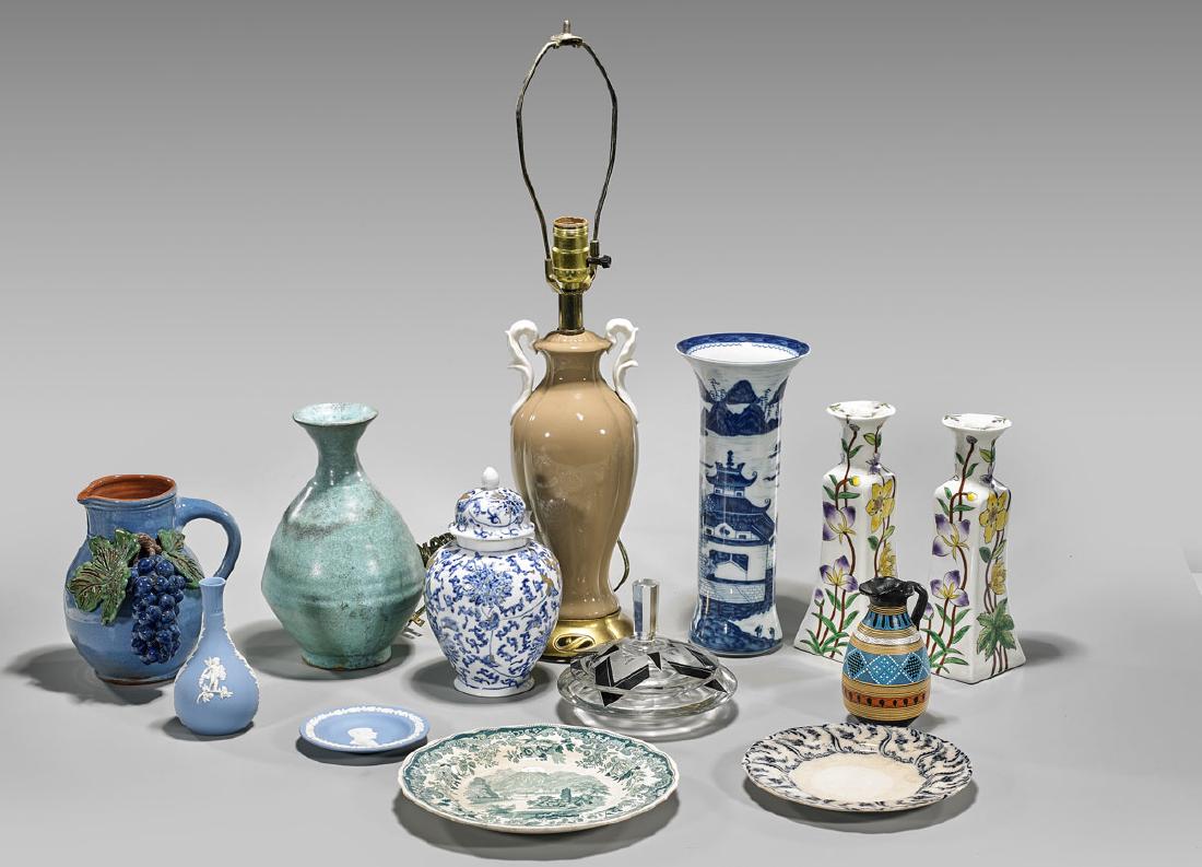 Collection of Ceramic & Glass Items (1 of 1)