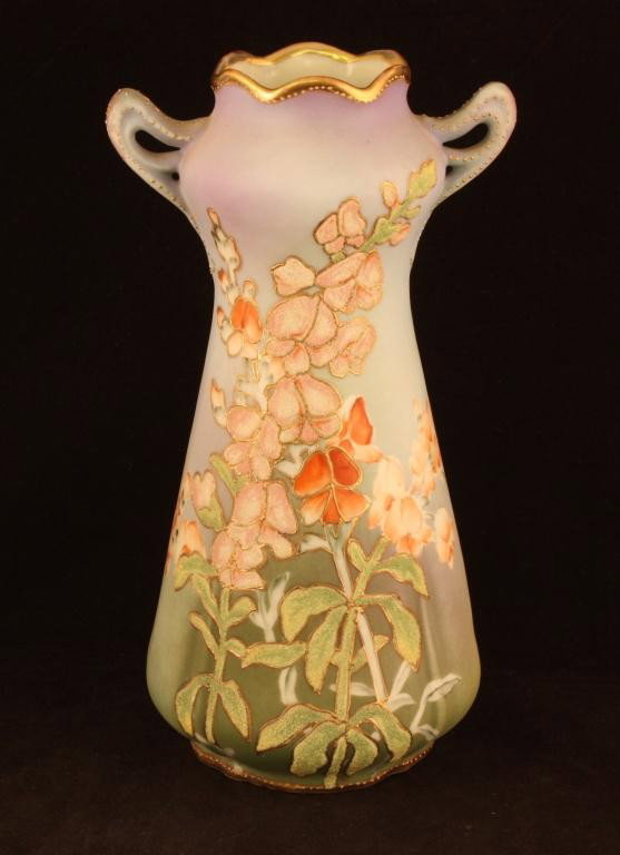 NIPPON Coralene Vase: 9" tall. Mark 242. Excellent cond.