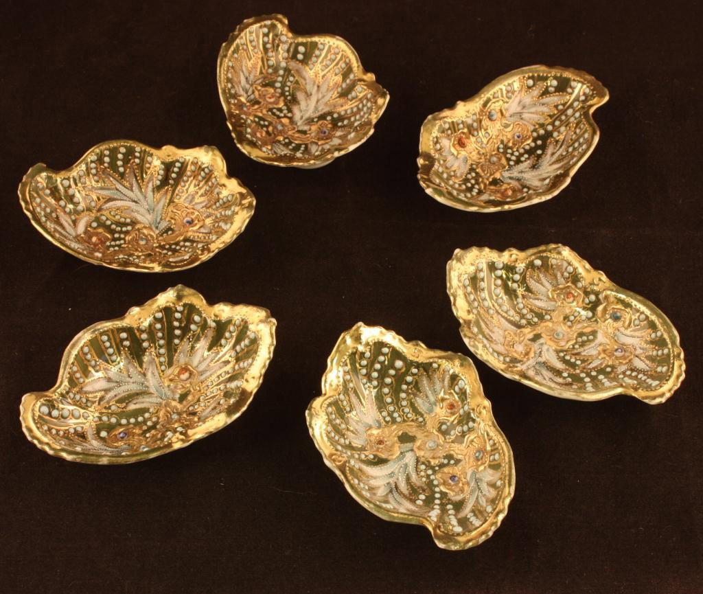 NIPPON (6) Salts or Nut Bowls: Aqua beading. Mark 52. Excellent condition.