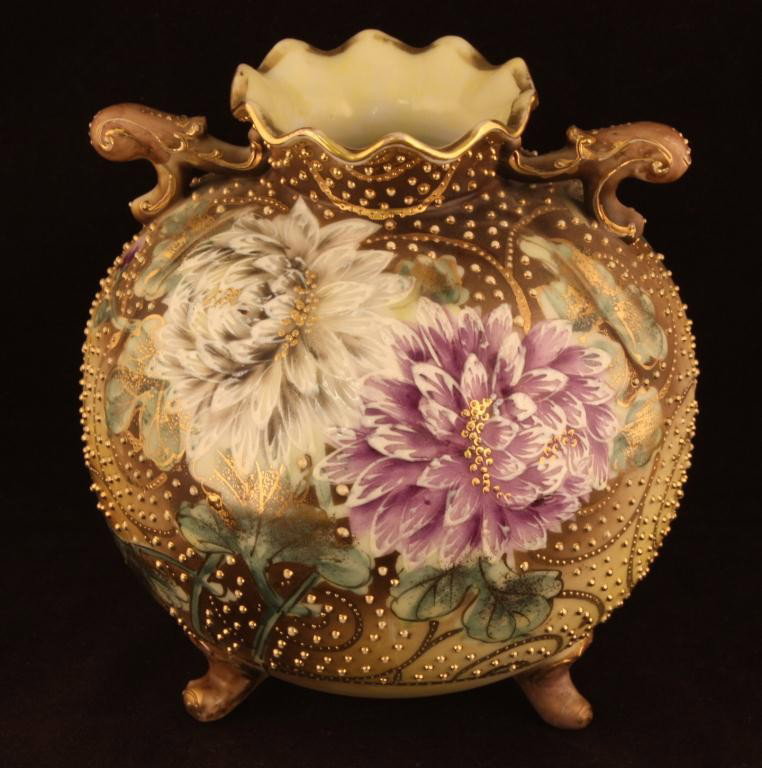 NIPPON Beaded Mums Vase: 5 3/4" tall. Standing on three feet. Mark #52. Excellent condition with minor gold loss to rim and beading.