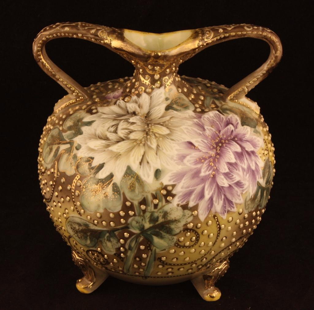 NIPPON Beaded Mums Vase: 5 1/2" tall. Standing on three feet. Mark #52. Excellent condition with minor gold loss to rim and beading.