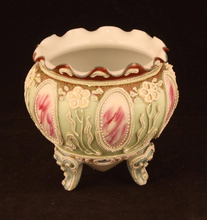 NIPPON Moriage Three-Footed Vase: 3.5" tall. Decorated with six windows. Unmarked. Excellent condition.