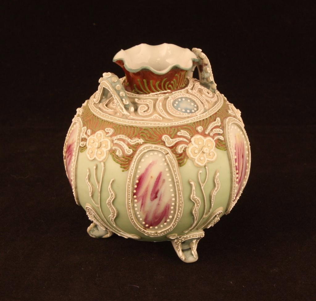 NIPPON Moriage Three-Footed Vase: 3.25" tall with 5 pink and white windows. Unmarked. Excellent condition.
