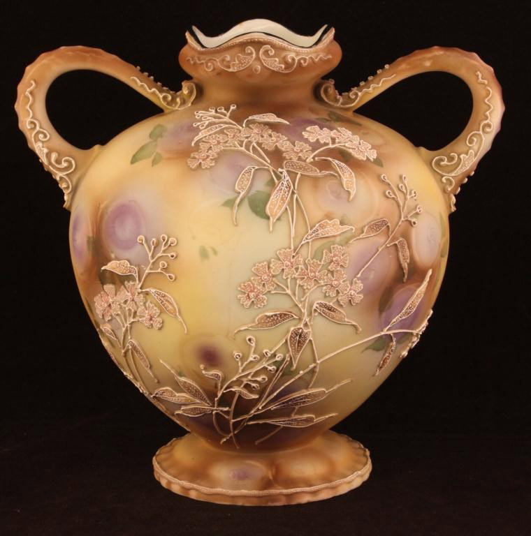 NIPPON Moriage Double Handle Bulbous Vase: 7.5" tall, unmarked. Excellent condition.