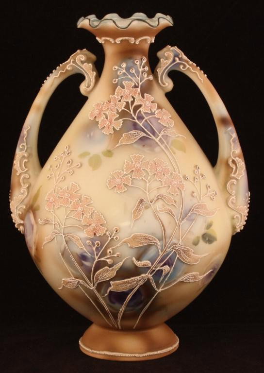 NIPPON Moriage Double Handle Vase: 8.75", mark 90. Excellent condition.
