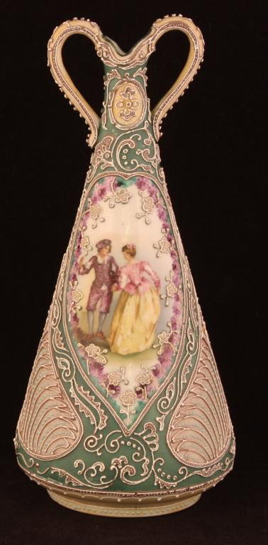 NIPPON Moriage Portrait & Floral Vase: 6", unmarked. Excellent condition.