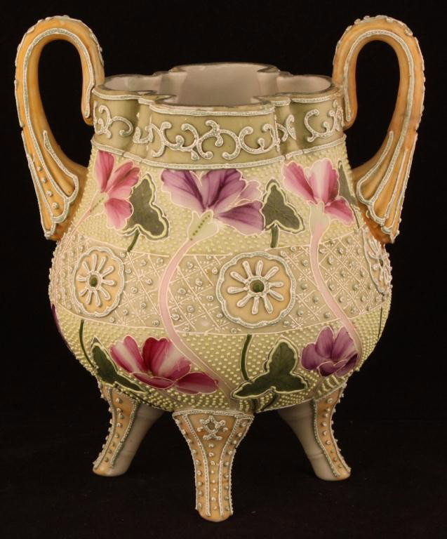 NIPPON Moriage Red & Purple Four Footed Vase: 8.5", double handled. Unmarked. Excellent condition.