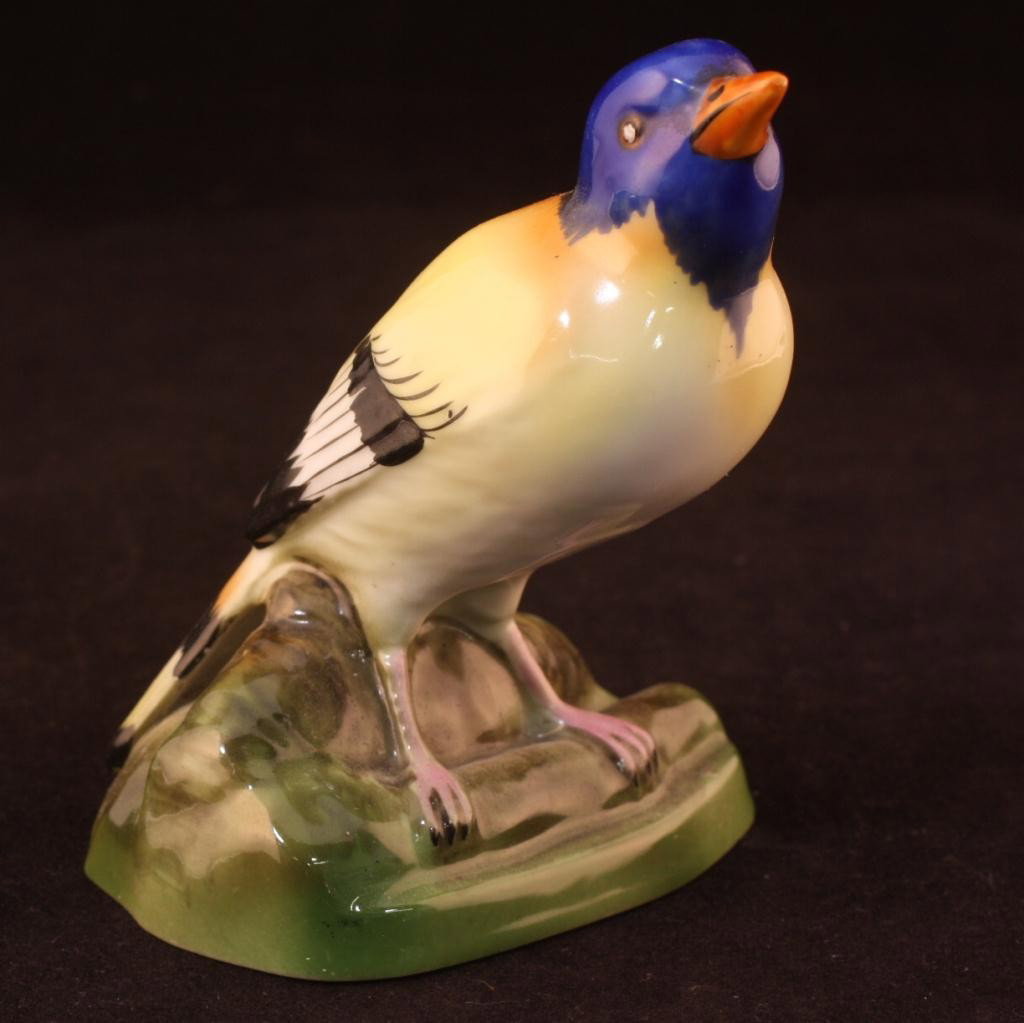 NIPPON Figural Bird: 4.5" tall, excellent condition