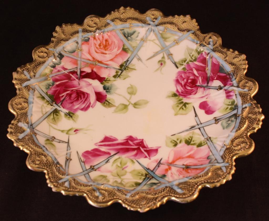 NIPPON Rose and Gold Decorated Plate: 9 3/4" in diameter, minor gold loss