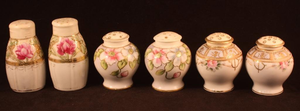 NIPPON Salt and Pepper Shakers (20)